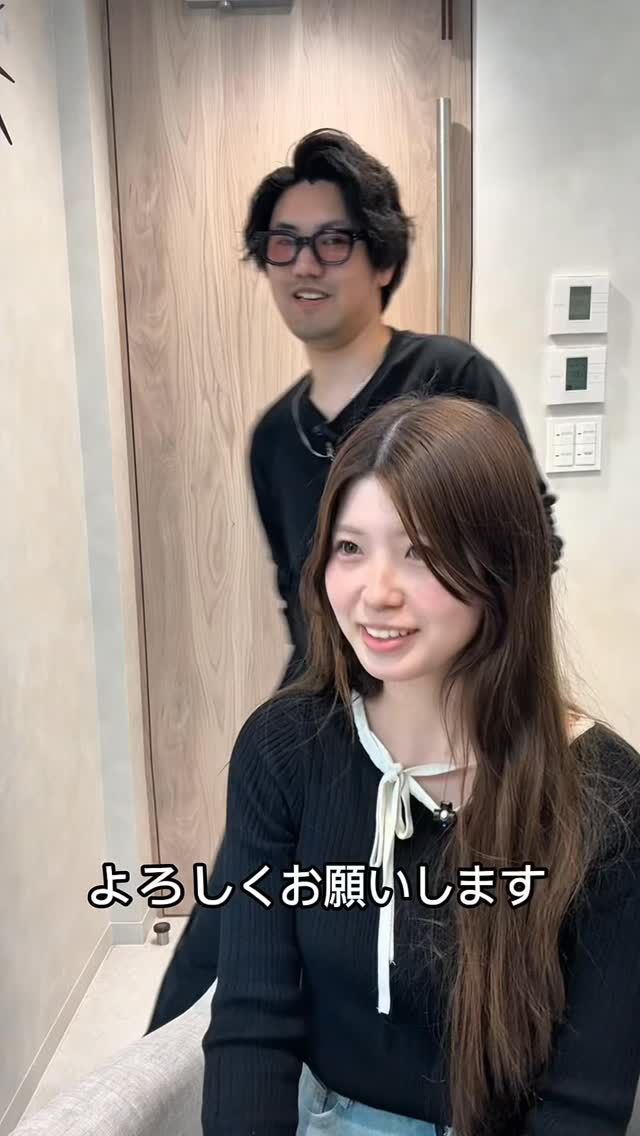 「パサついて見える」
「広がって見える」  実はそれ、
カラーで変わります。  ⸻  くせ毛は
光の当たり方で“見え方”が大きく変わる。  ・暗すぎる → 重く見える
・明るすぎる → パサついて見える  👉だから大事なのは
“ちょうどいい透明感”  ⸻  ✔ ツヤが出るカラー設計
✔ くせ毛が柔らかく見える色味
✔ 赤み・黄みを自然にカバー
✔ 動きが立体的に見える  ⸻  カットだけじゃなく
カラーでも印象は大きく変わります。  実際のお客様です。  大阪・梅田で
くせ毛×カラーが上手い美容師を探している方は
一度お任せください✂️  ⸻  ご予約は
DMまたはプロフィールURLから📩  【CLUTCH 梅田茶屋町店】
📍大阪府大阪市北区茶屋町6-6
TATSUＭI茶屋町Bld. 4F-A  🚃 梅田駅 / 大阪駅 / 茶屋町  気軽にご相談ください✂️
